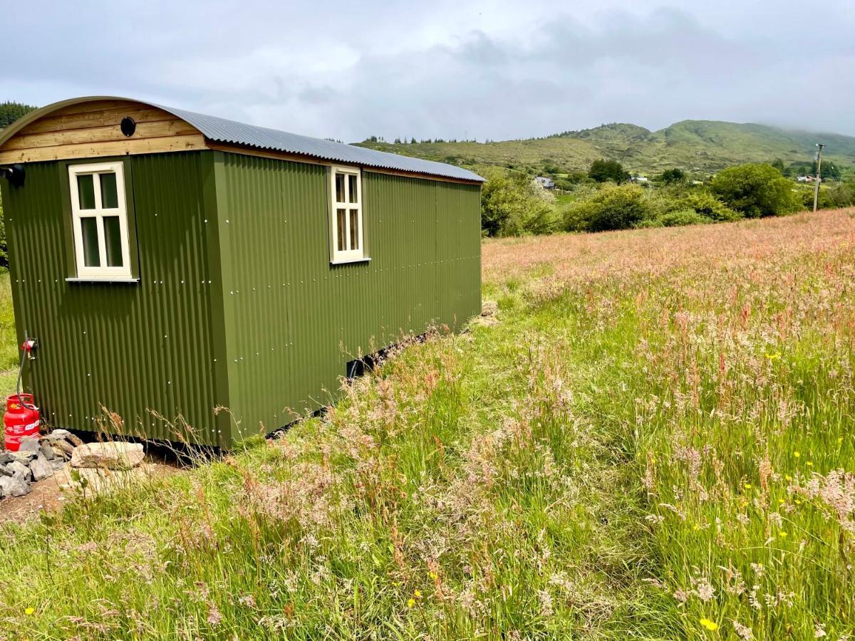 Stepping Stones Glamping 'The Olive' Villa Bantry Exteriör bild